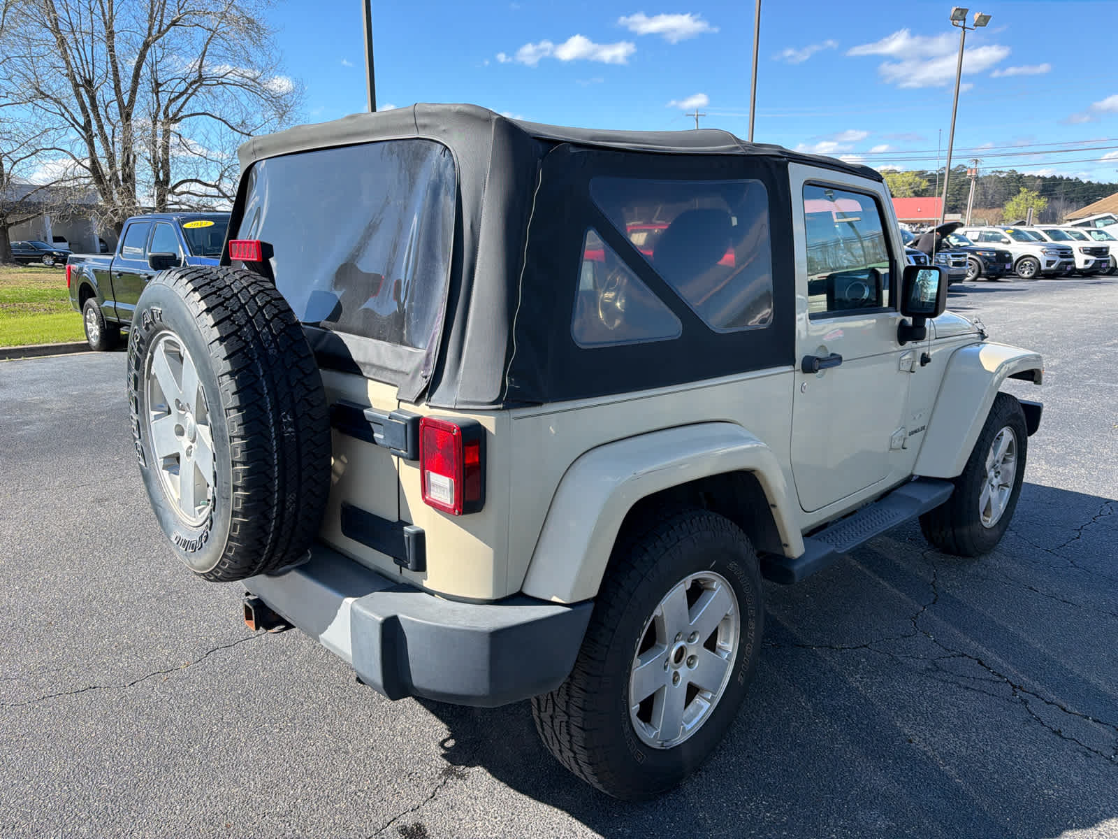 2011 Jeep Wrangler Sahara