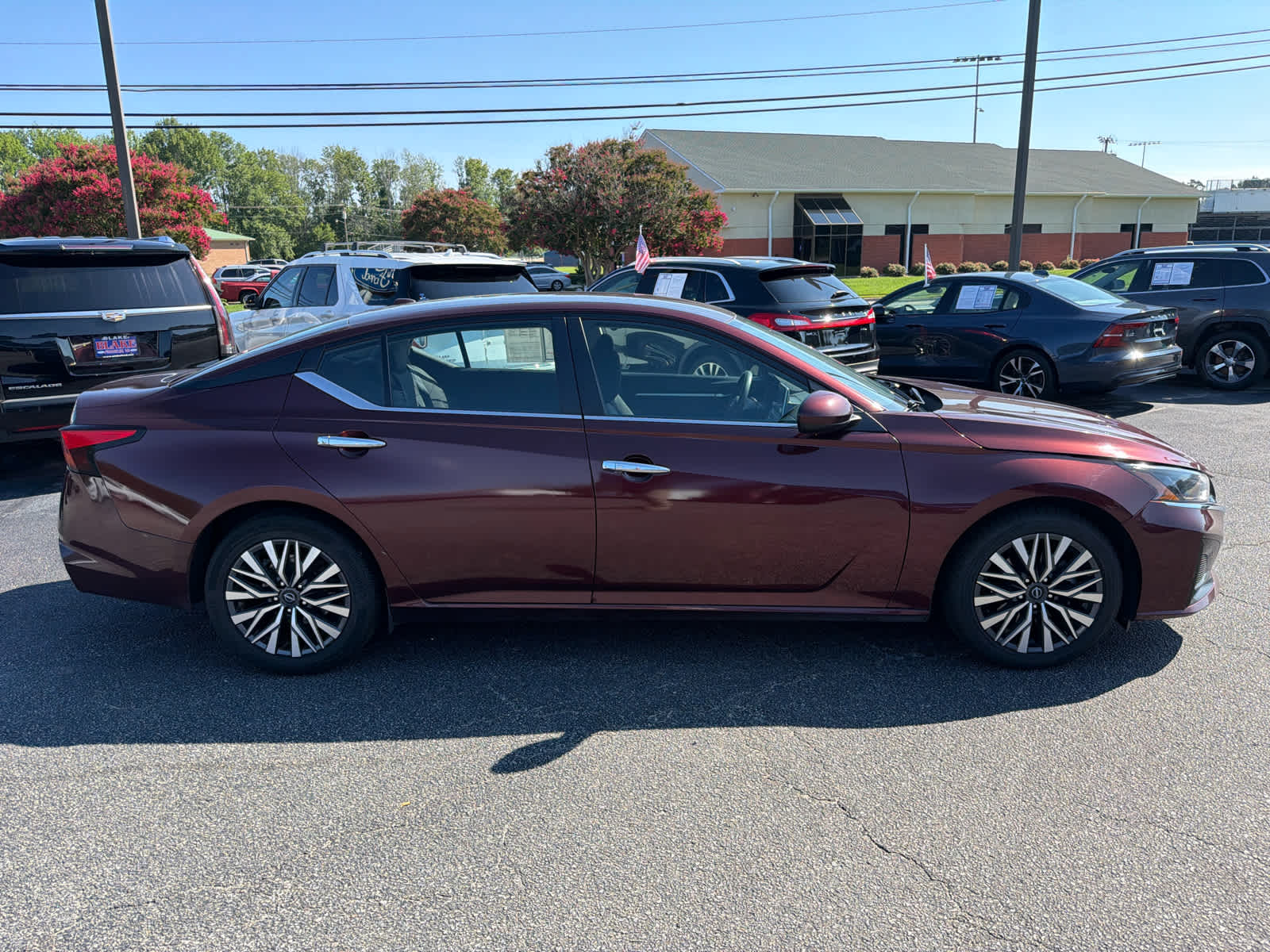 2023 Nissan Altima 2.5 SV