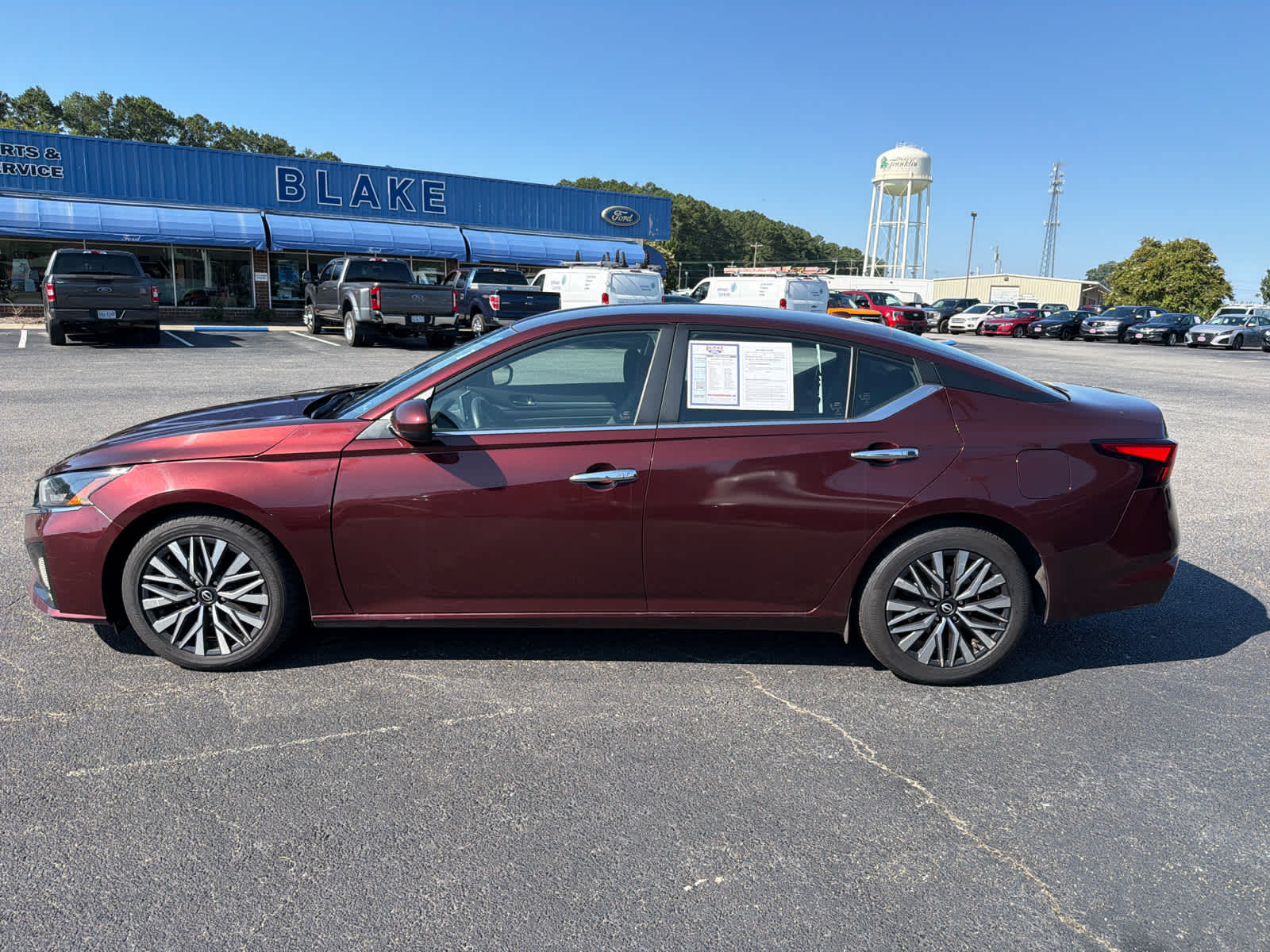 2023 Nissan Altima 2.5 SV