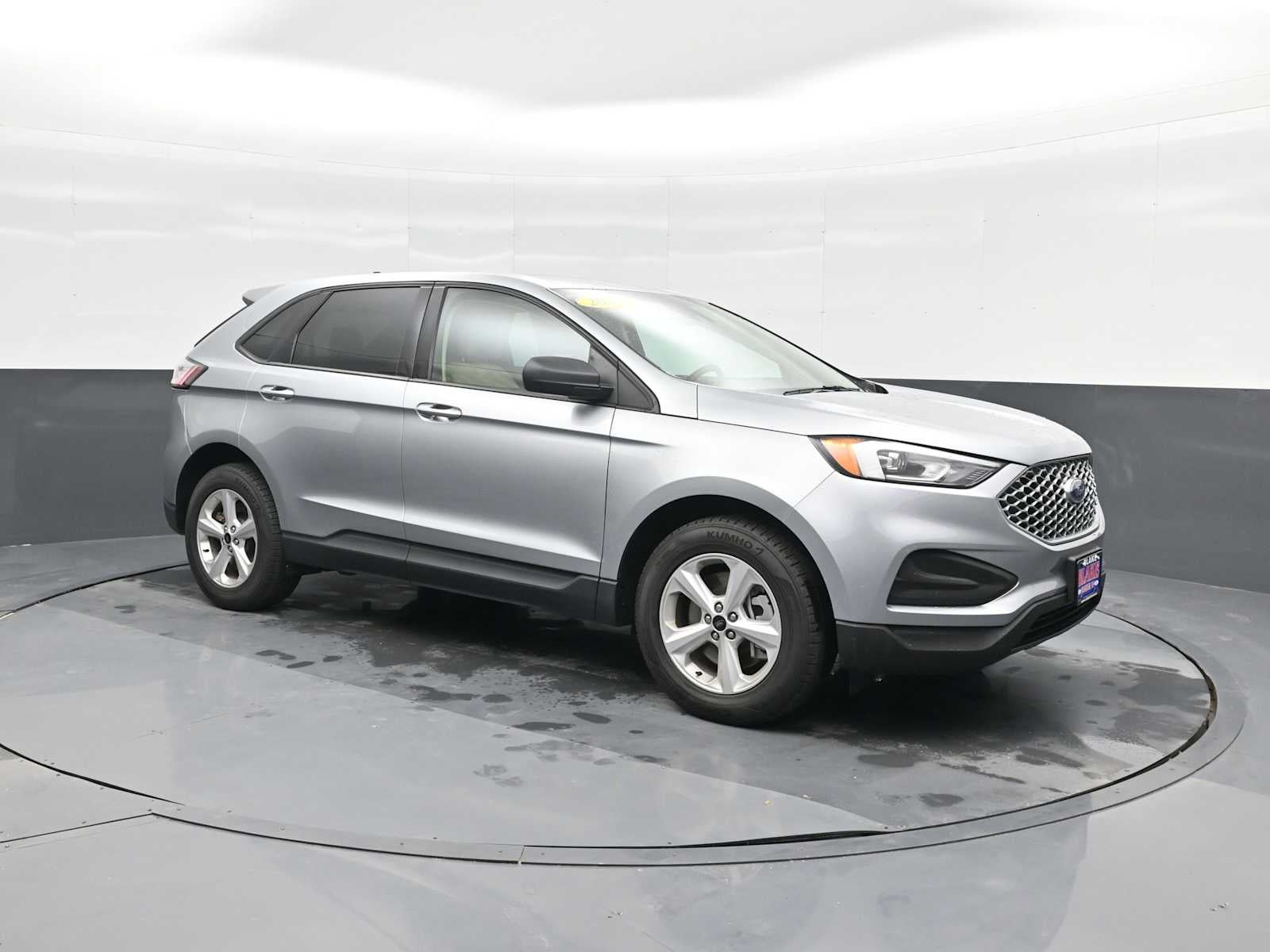 2023 Ford Edge SE