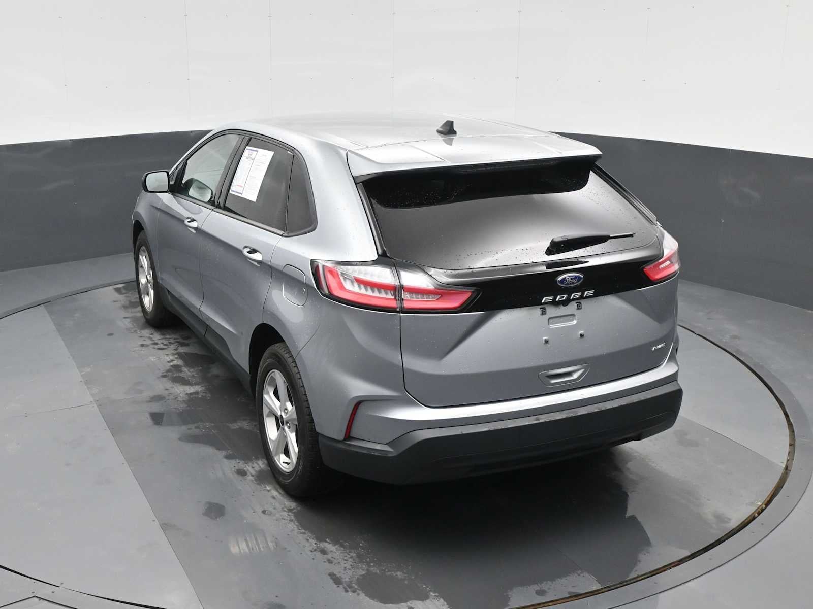 2023 Ford Edge SE