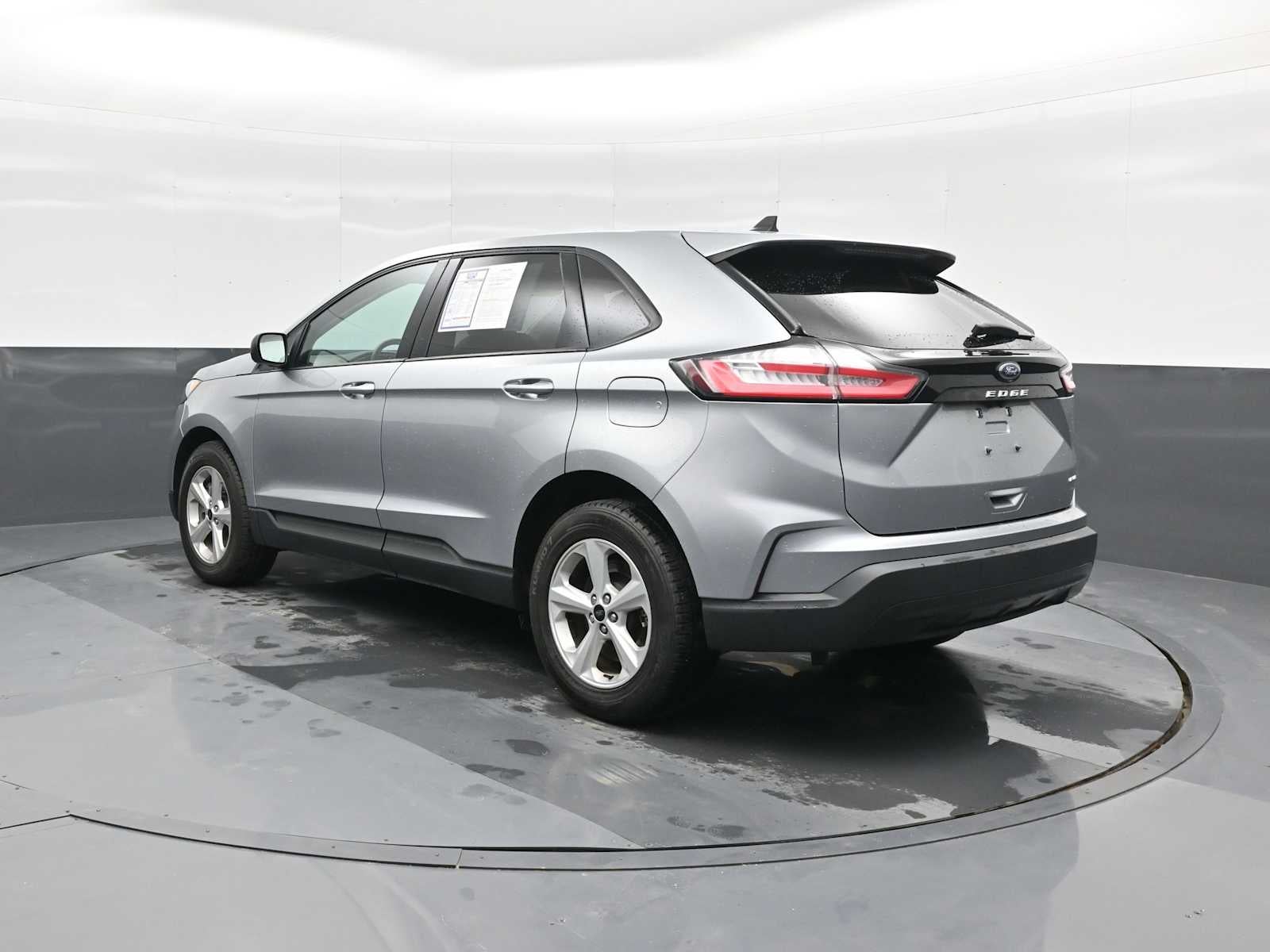 2023 Ford Edge SE