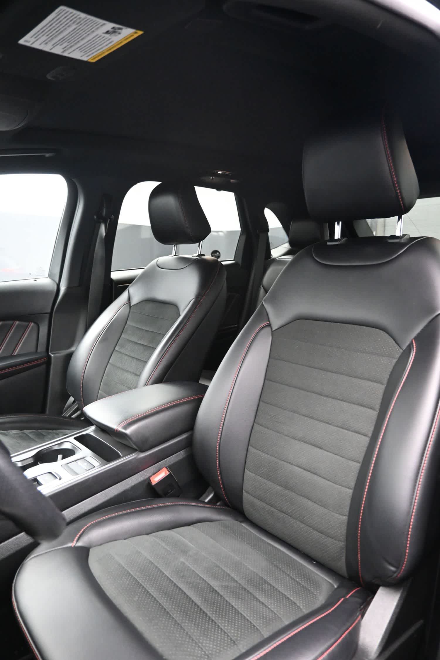 2024 Ford Edge ST-Line