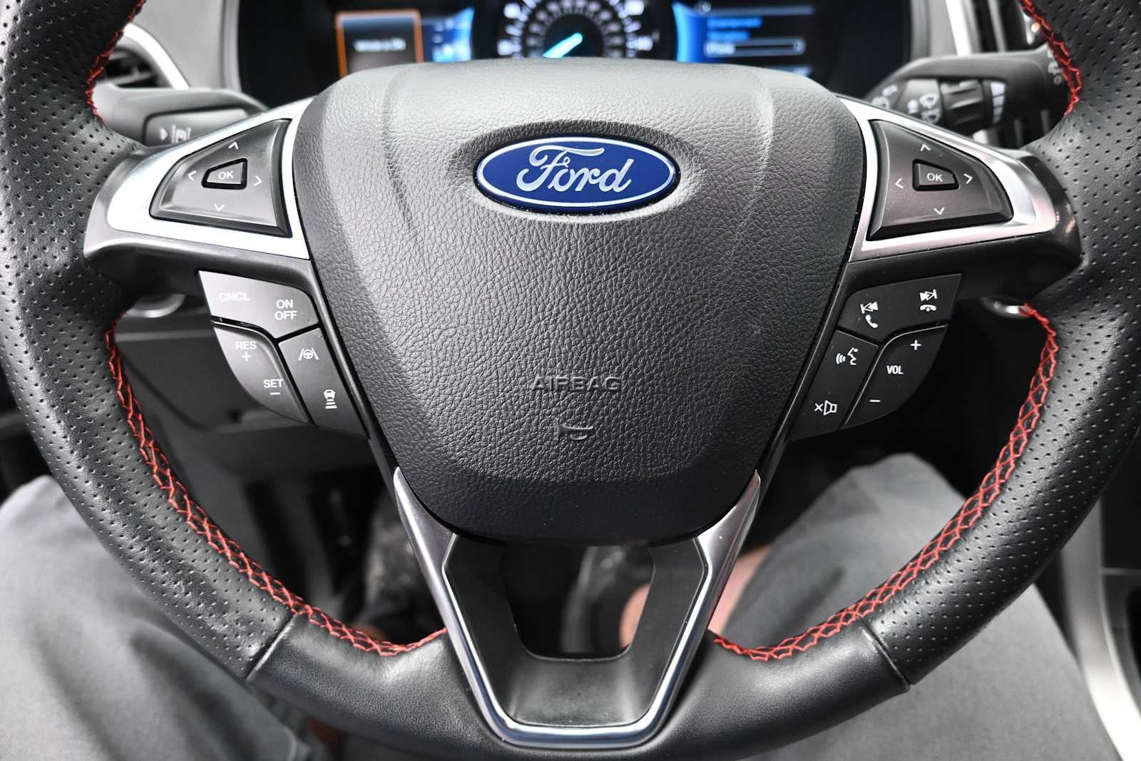 2024 Ford Edge ST-Line