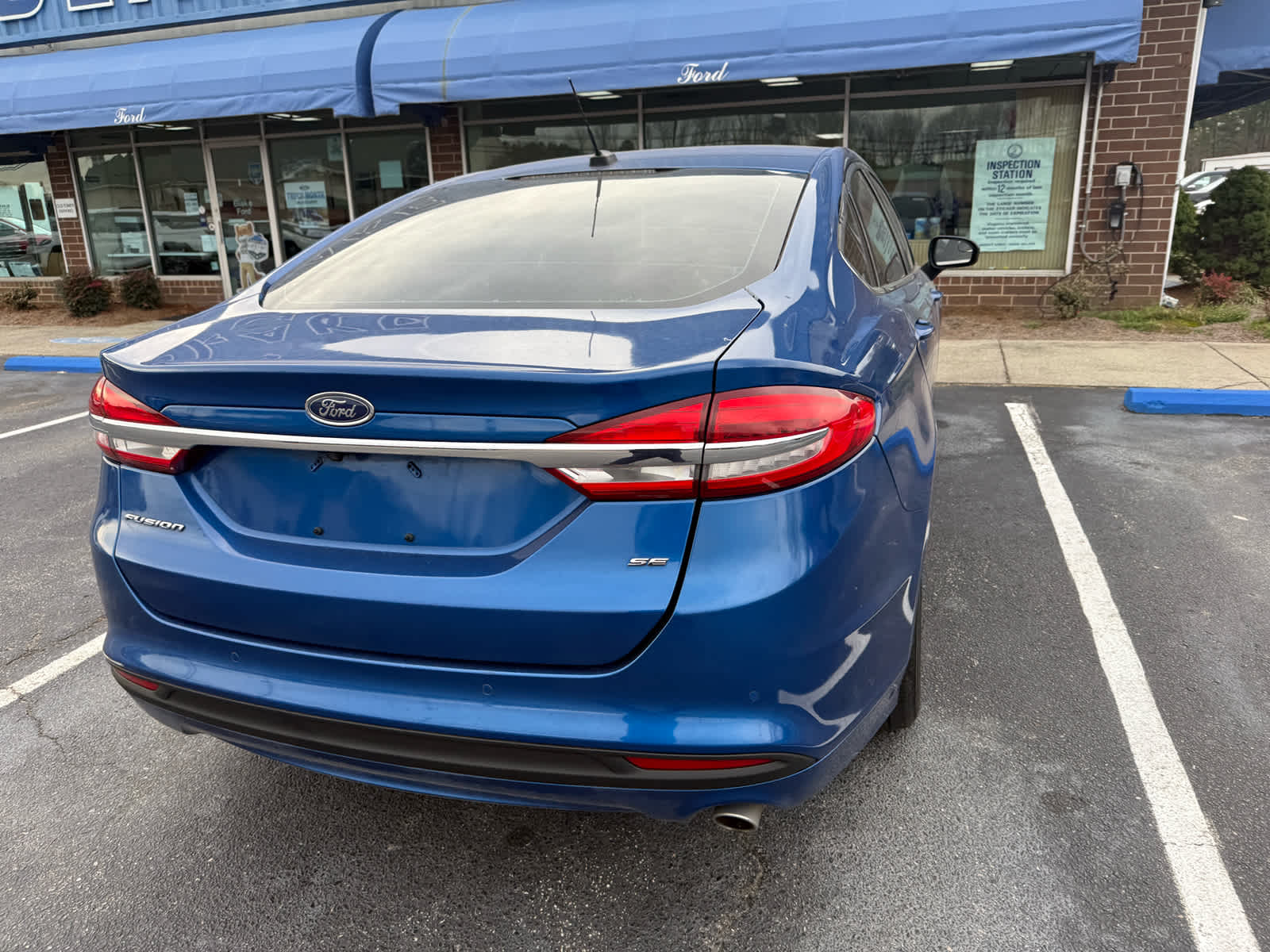 2017 Ford Fusion SE