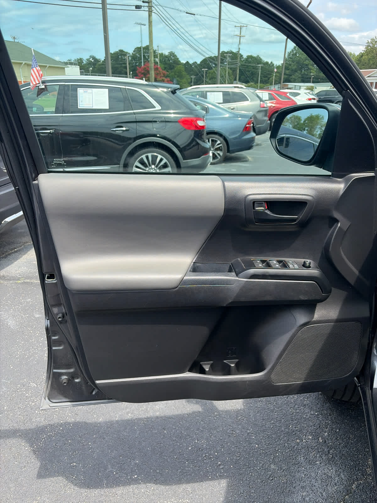 2023 Toyota Tacoma SR
