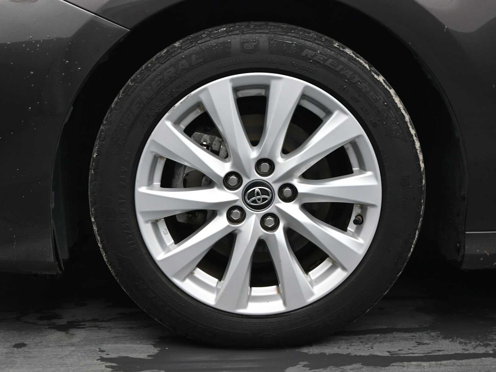 2019 Toyota Camry LE