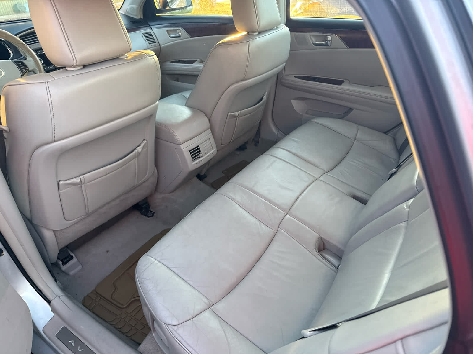 2011 Toyota Avalon Base