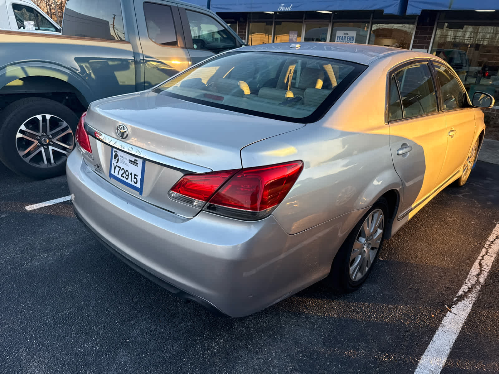 2011 Toyota Avalon Base