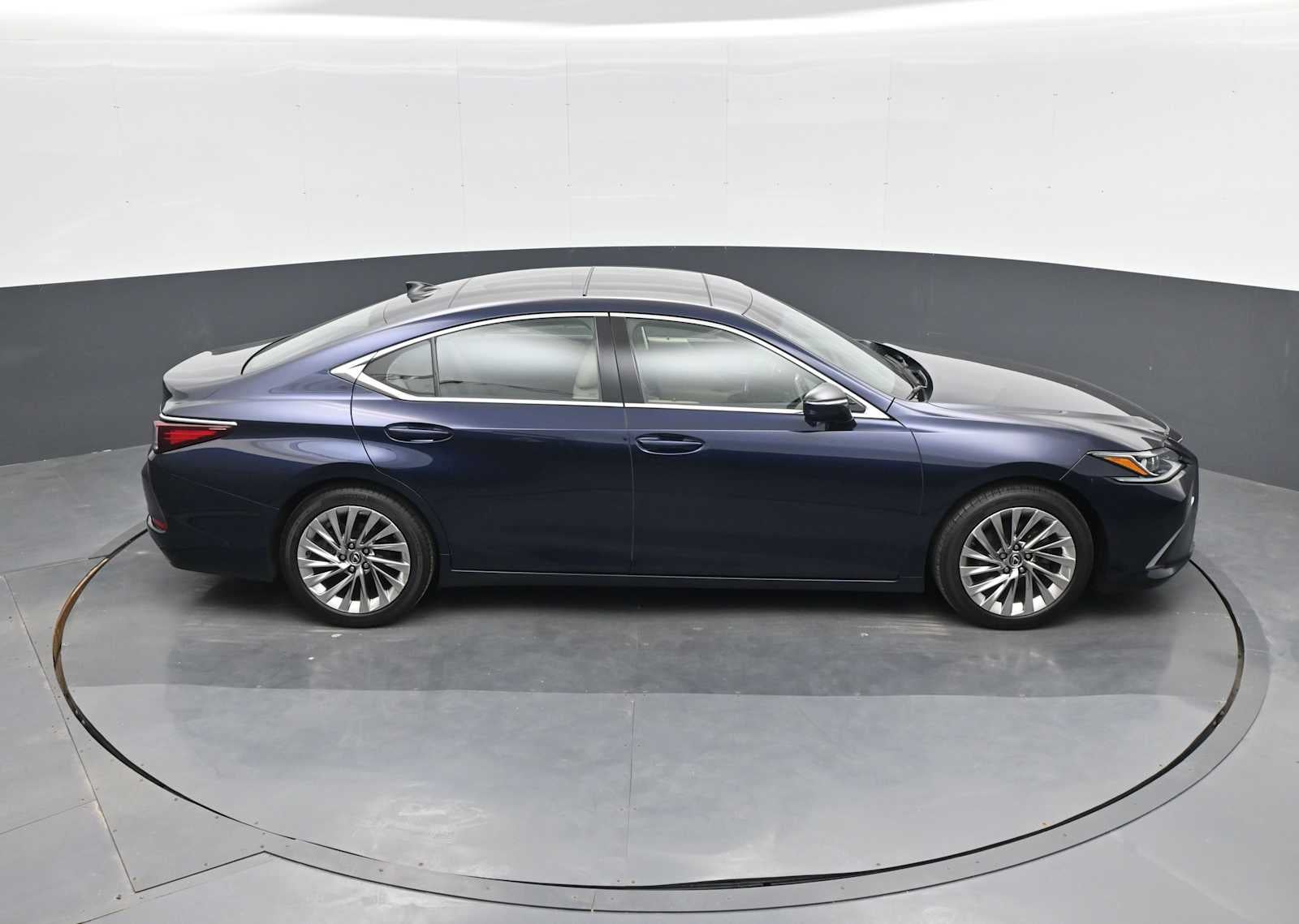 2019 Lexus ES 350 Luxury