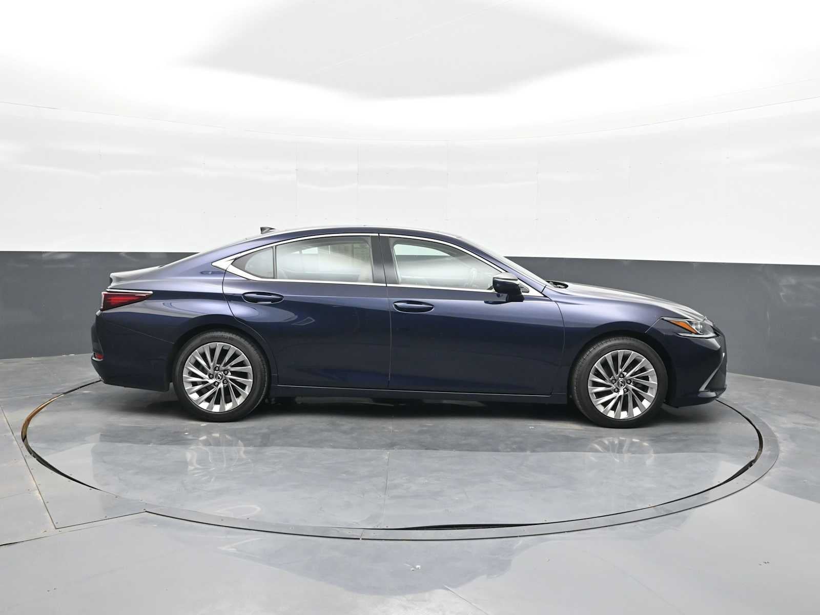 2019 Lexus ES 350 Luxury