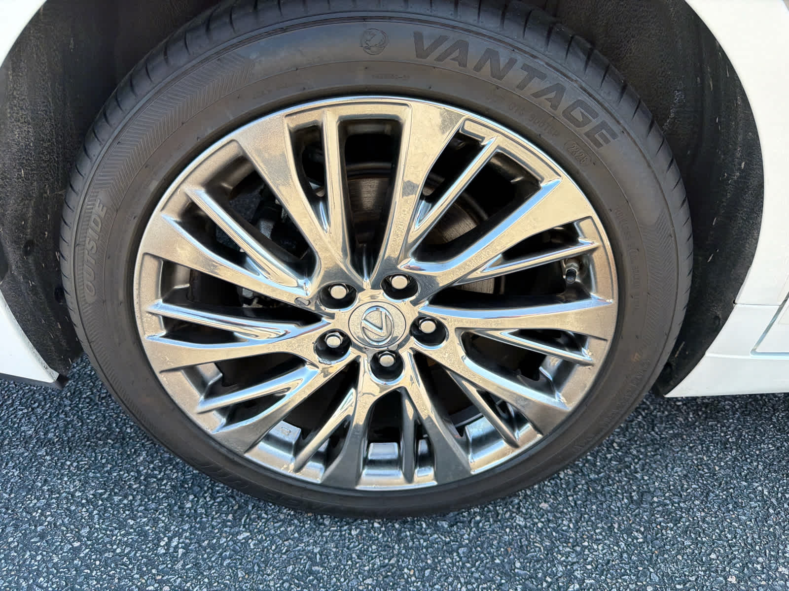2020 Lexus ES 350 Base
