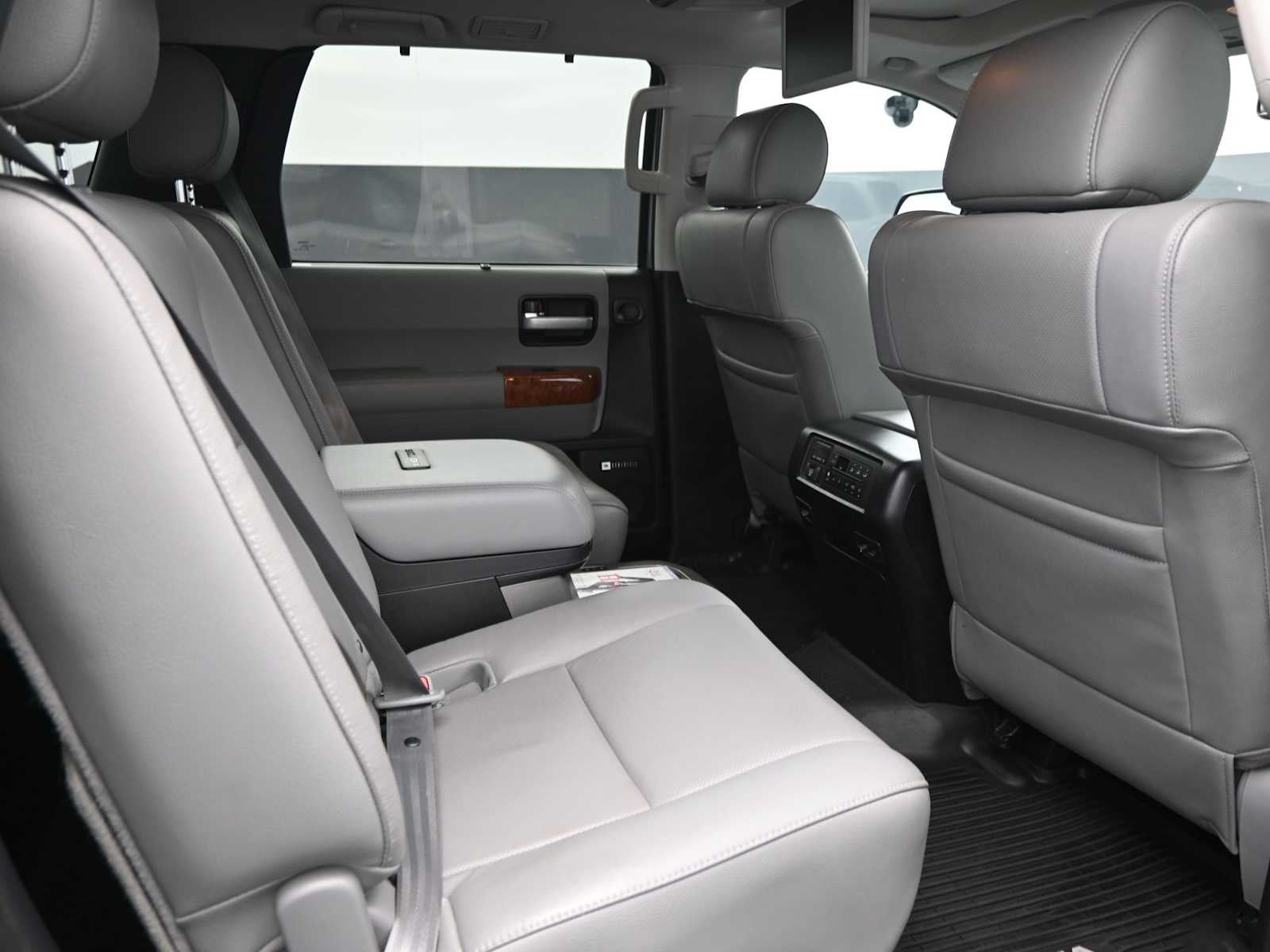 2019 Toyota Sequoia Platinum