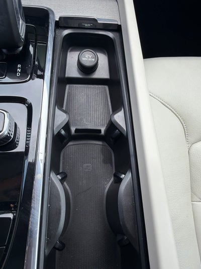2024 Volvo S60 Plus Dark Theme