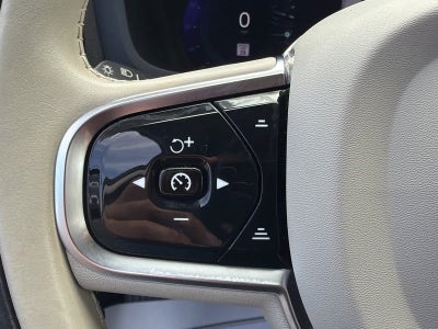2024 Volvo S60 Plus Dark Theme