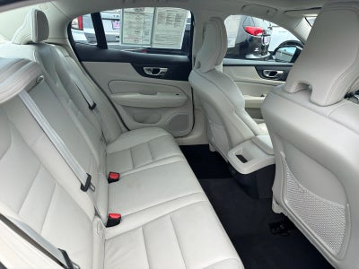 2024 Volvo S60 Plus Dark Theme