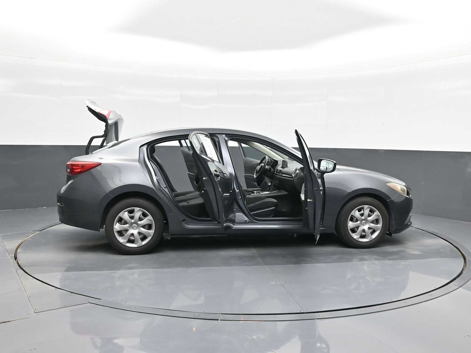 2016 Mazda MAZDA3 i Sport