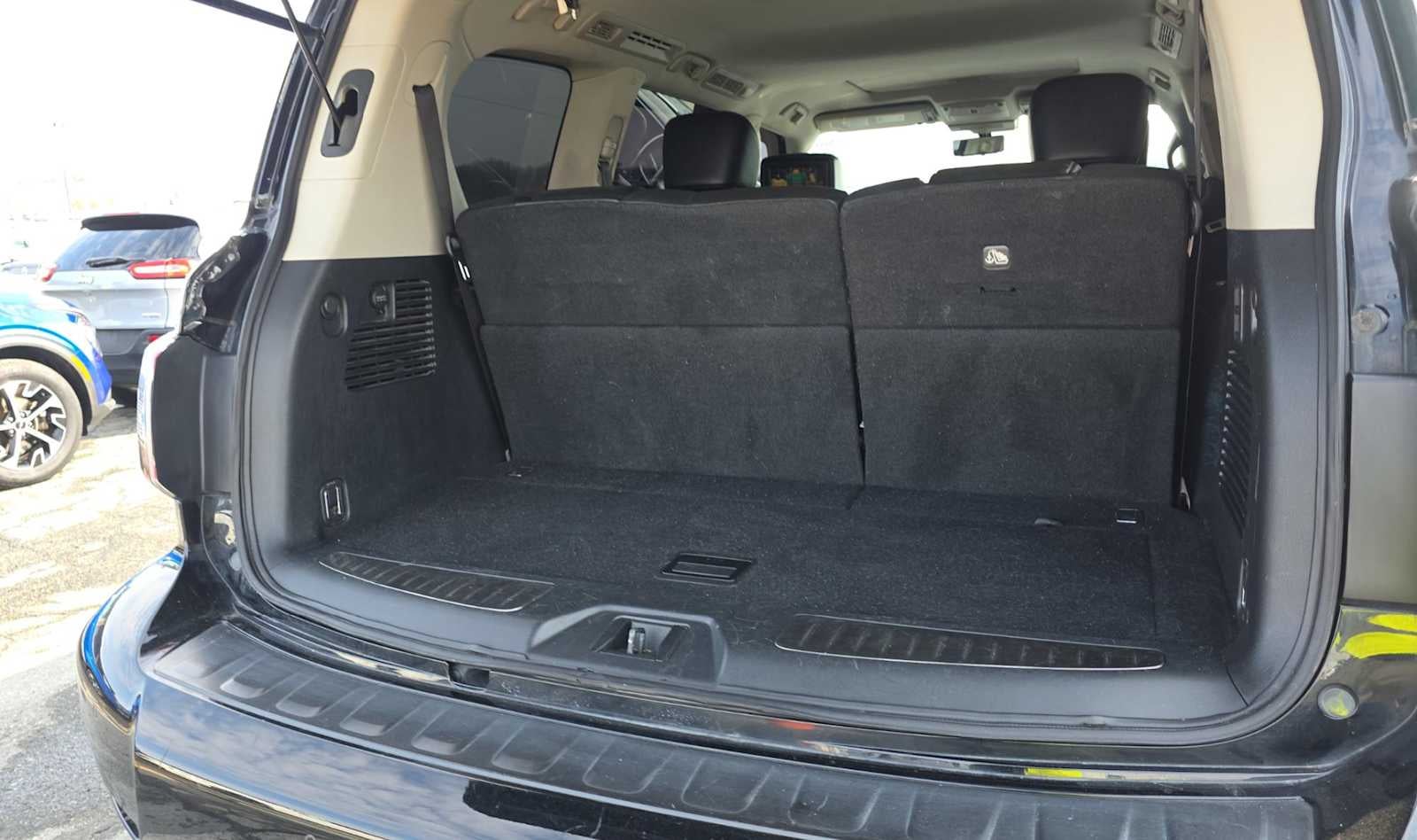 2019 Nissan Armada Platinum