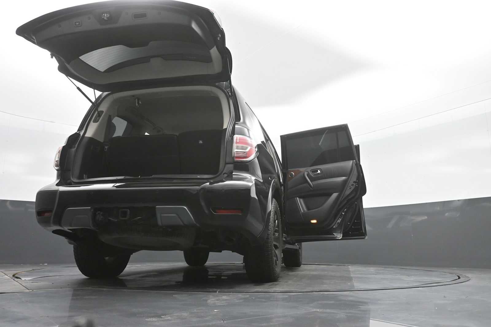 2019 Nissan Armada Platinum