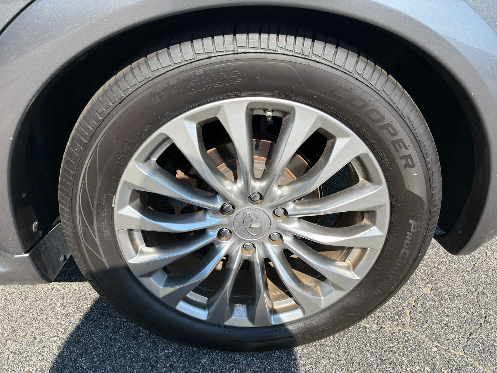 2016 INFINITI QX80 Base