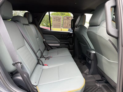 2025 Toyota 4Runner Hybrid Trailhunter