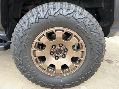 2025 Toyota 4Runner Hybrid Trailhunter