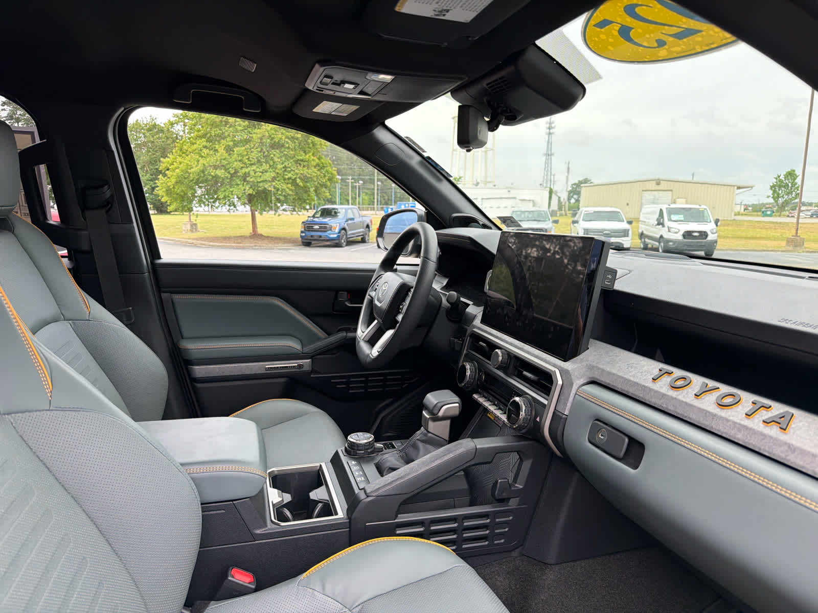 2025 Toyota 4Runner Hybrid Trailhunter