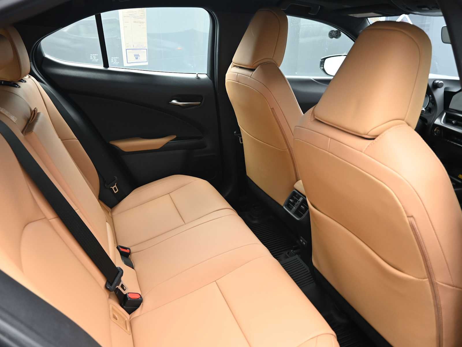 2024 Lexus UX 250h Premium