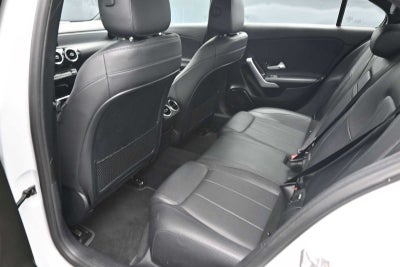2020 Mercedes-Benz A 220 A 220