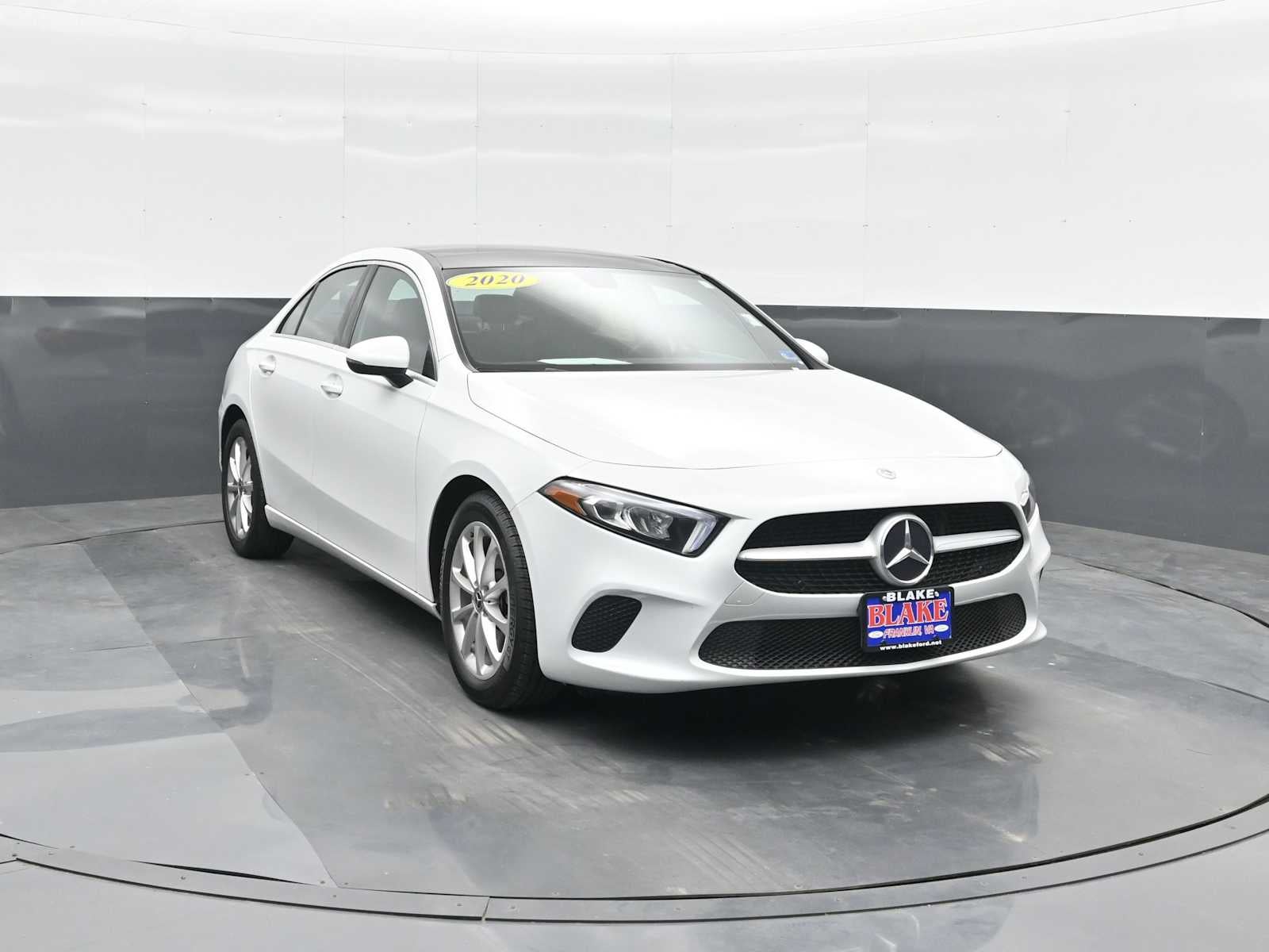 2020 Mercedes-Benz A 220 A 220