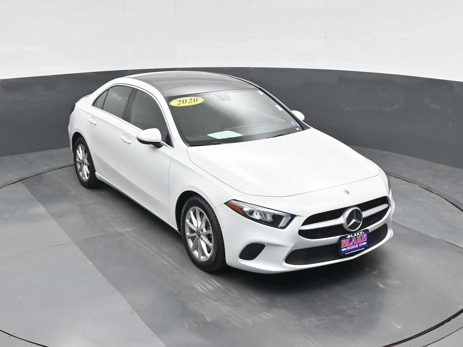 2020 Mercedes-Benz A 220 A 220