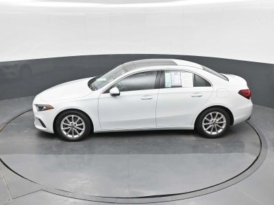 2020 Mercedes-Benz A 220 A 220