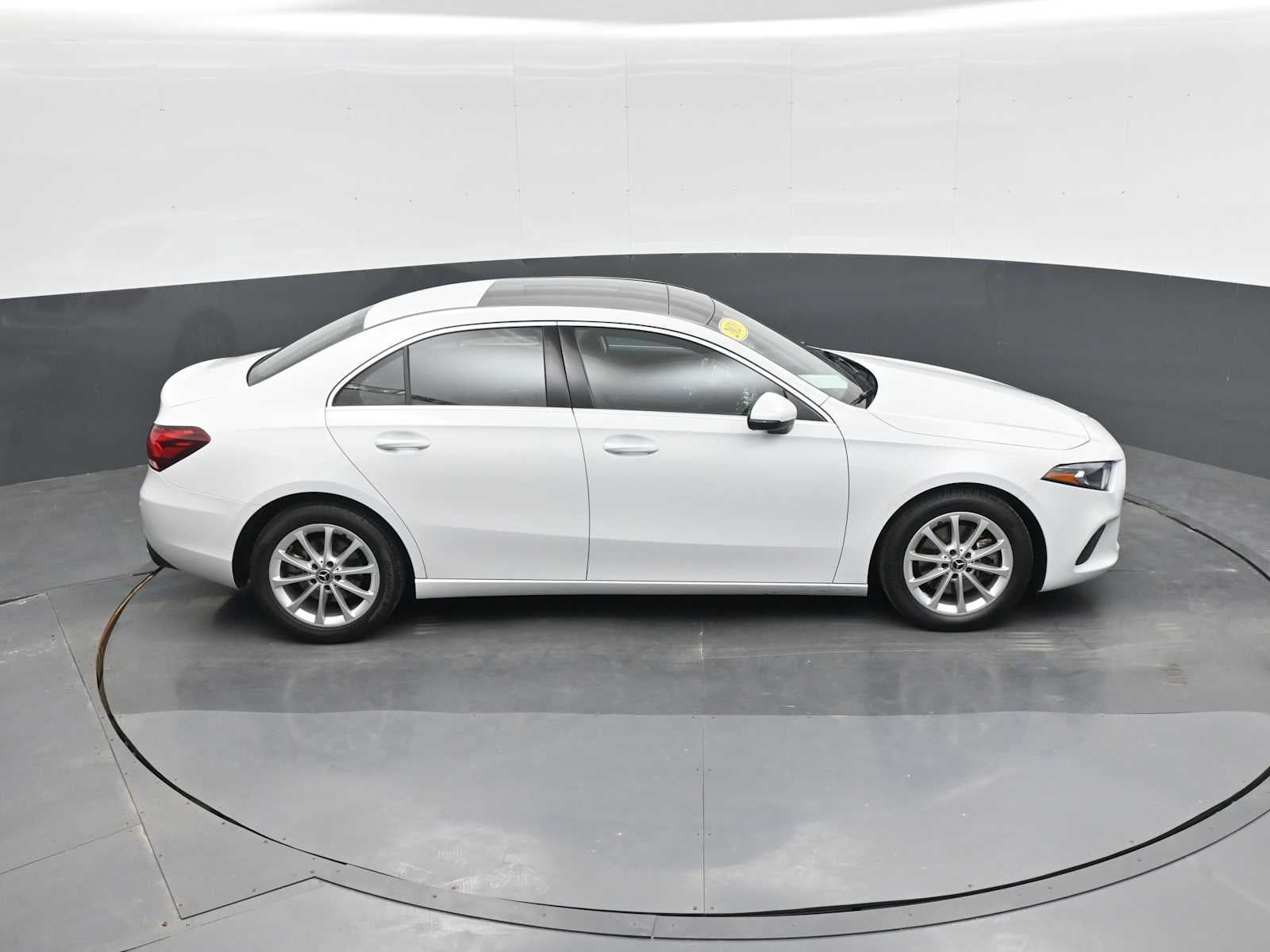 2020 Mercedes-Benz A 220 A 220