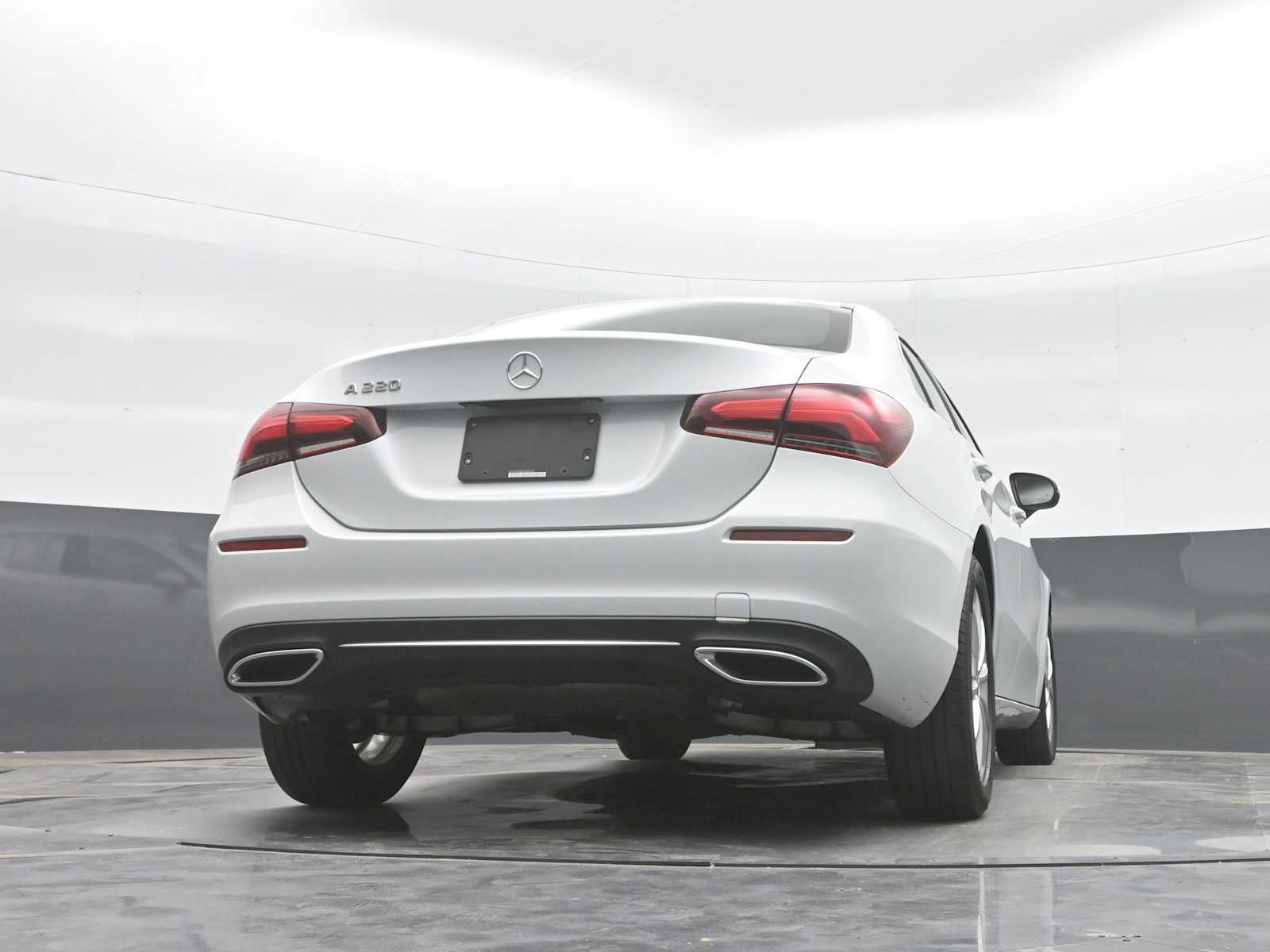 2020 Mercedes-Benz A 220 A 220