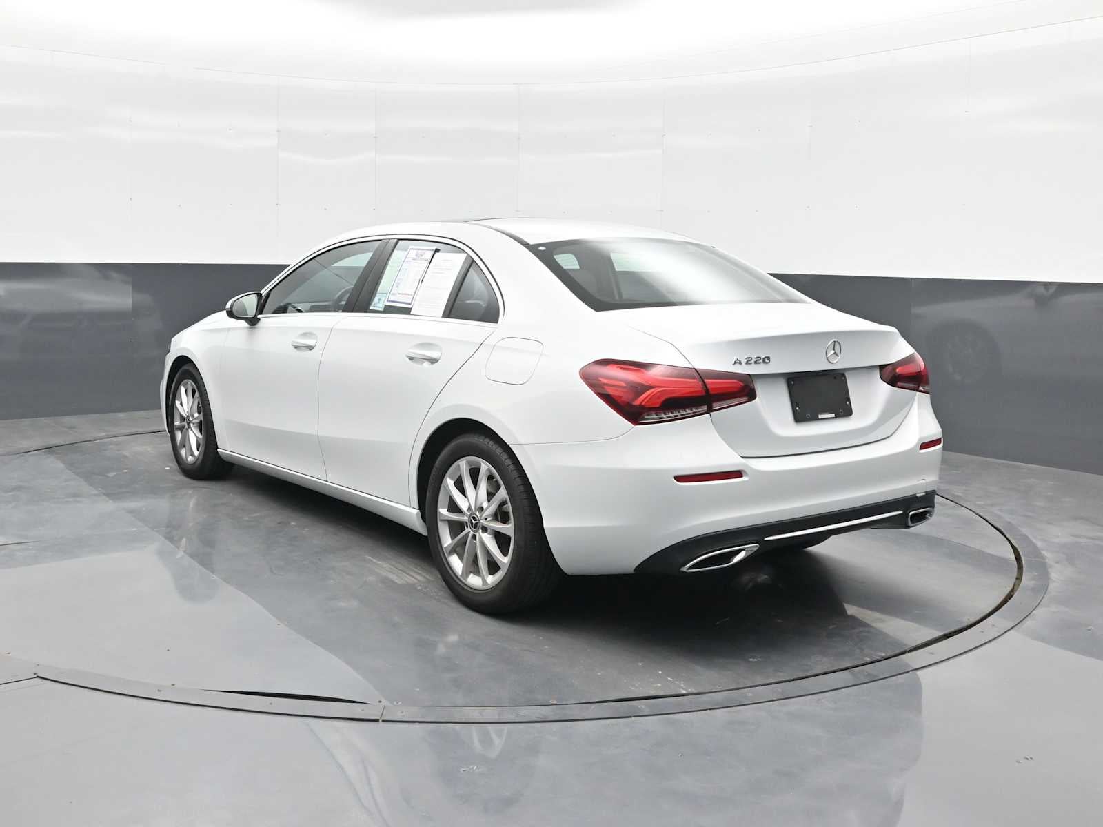 2020 Mercedes-Benz A 220 A 220