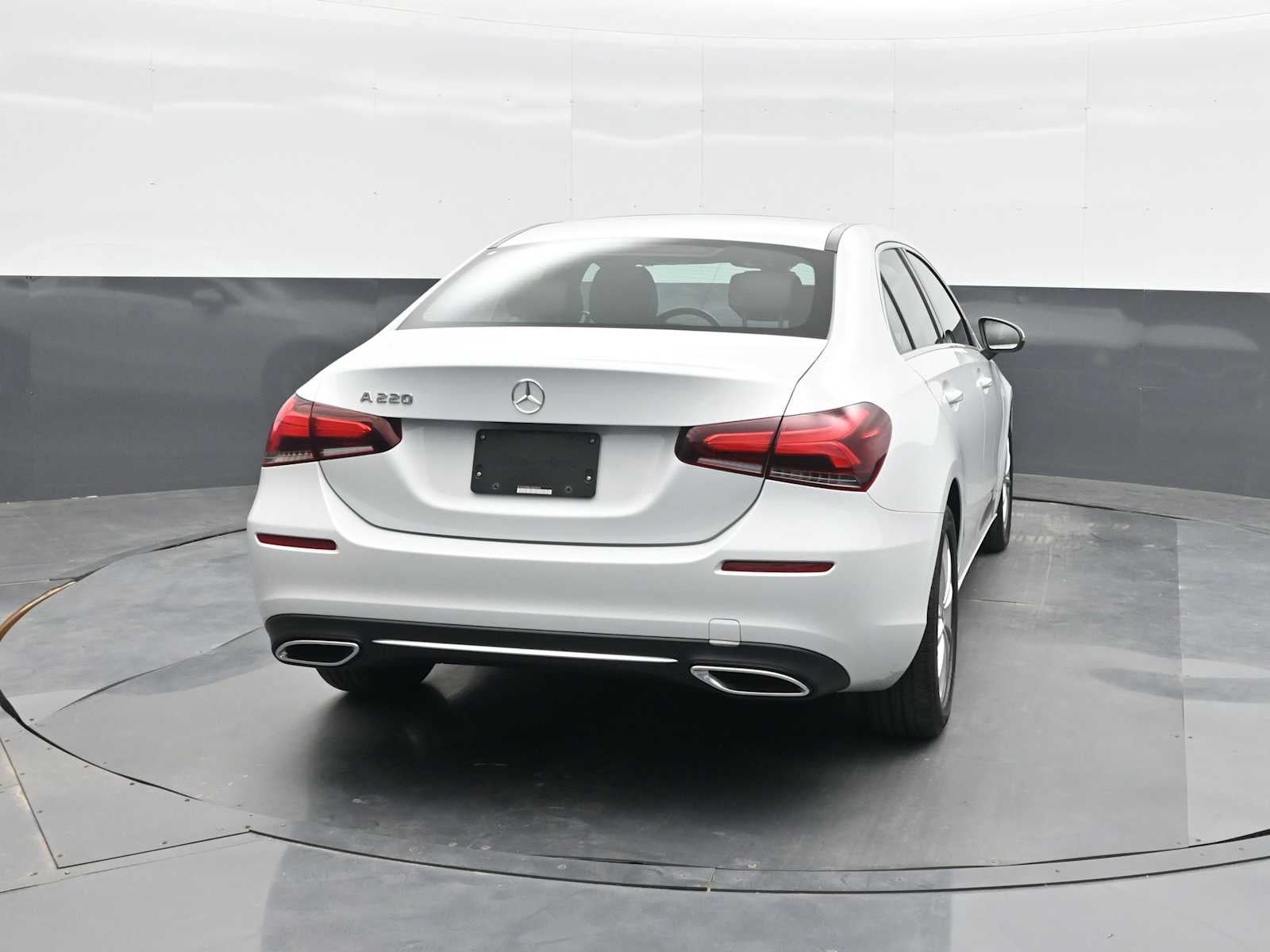 2020 Mercedes-Benz A 220 A 220