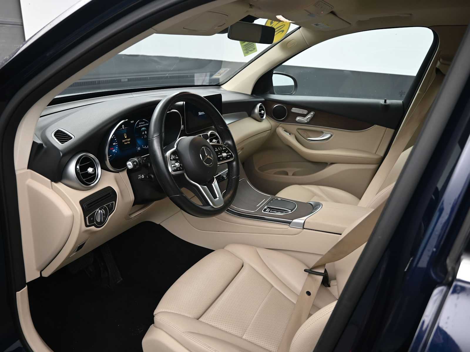 2022 Mercedes-Benz GLC GLC 300