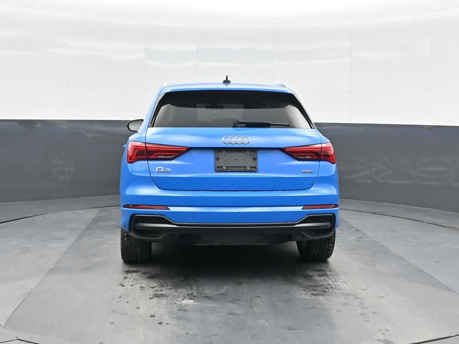 2022 Audi Q3 S line Premium