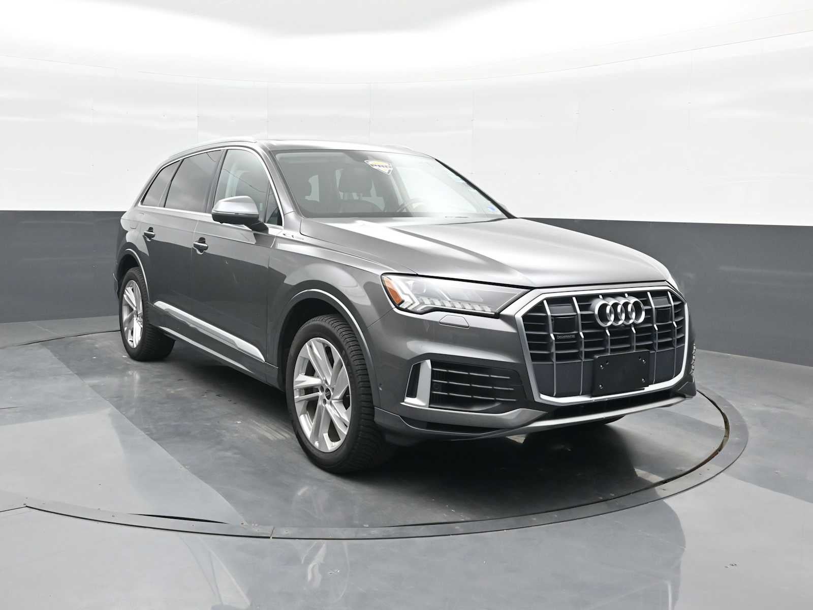 2021 Audi Q7 Premium Plus