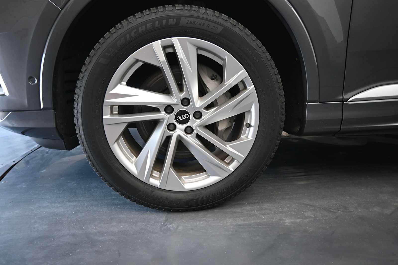 2021 Audi Q7 Premium Plus