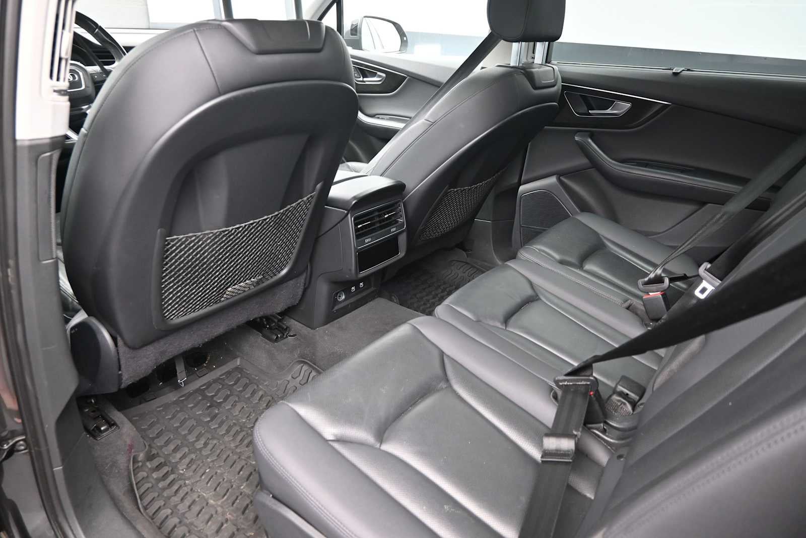 2021 Audi Q7 Premium Plus