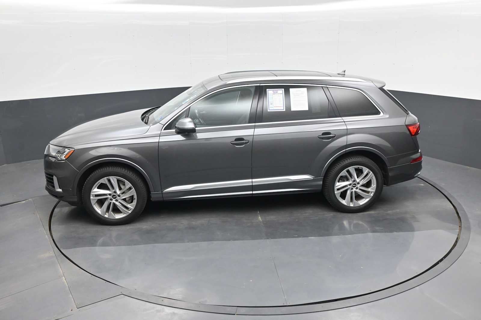 2021 Audi Q7 Premium Plus