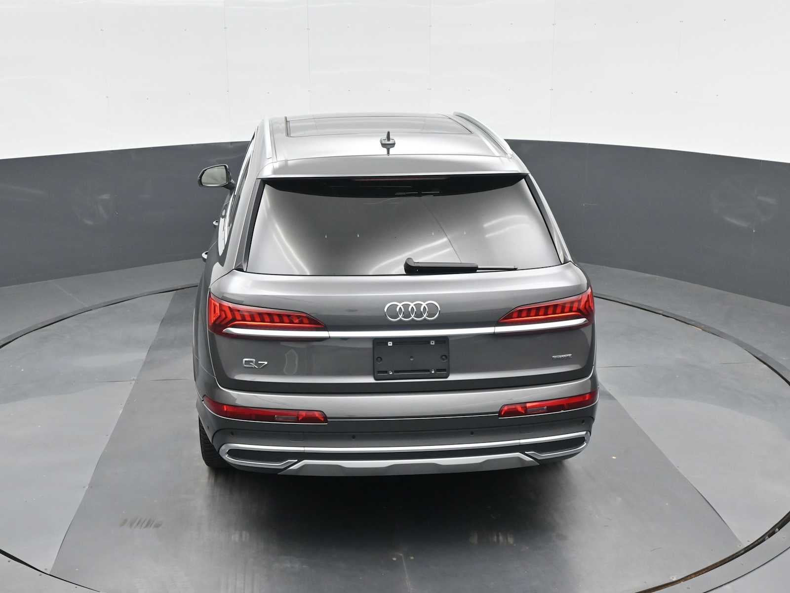 2021 Audi Q7 Premium Plus