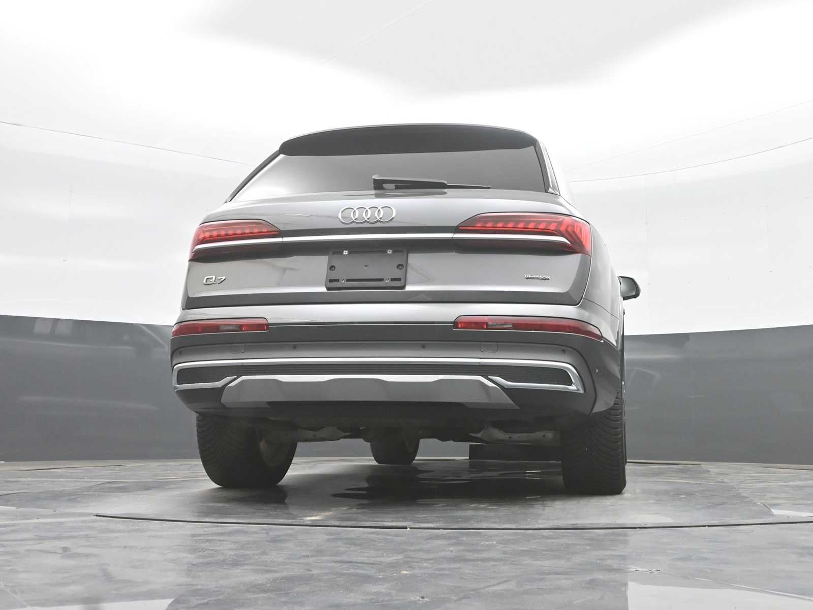 2021 Audi Q7 Premium Plus
