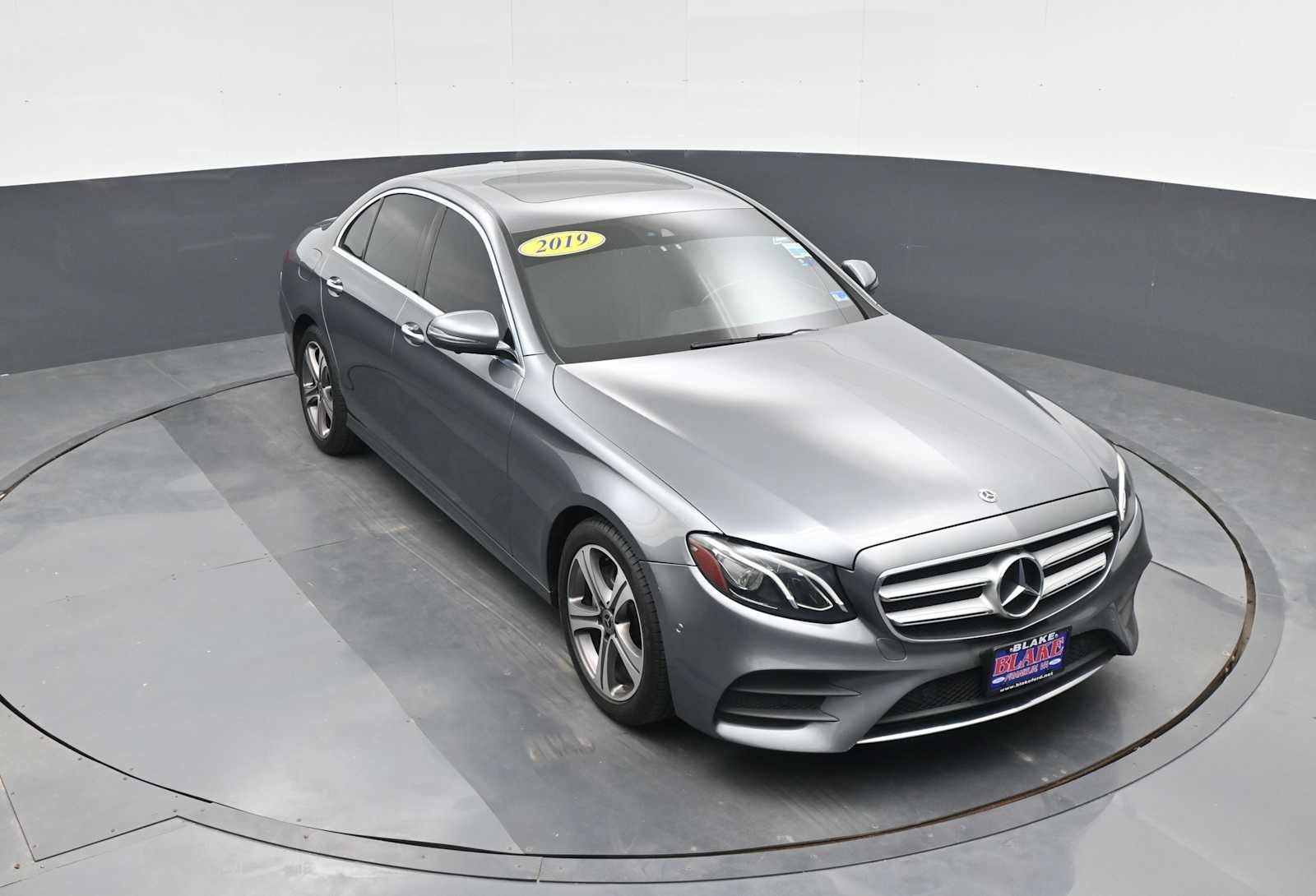 2019 Mercedes-Benz E 300 E 300