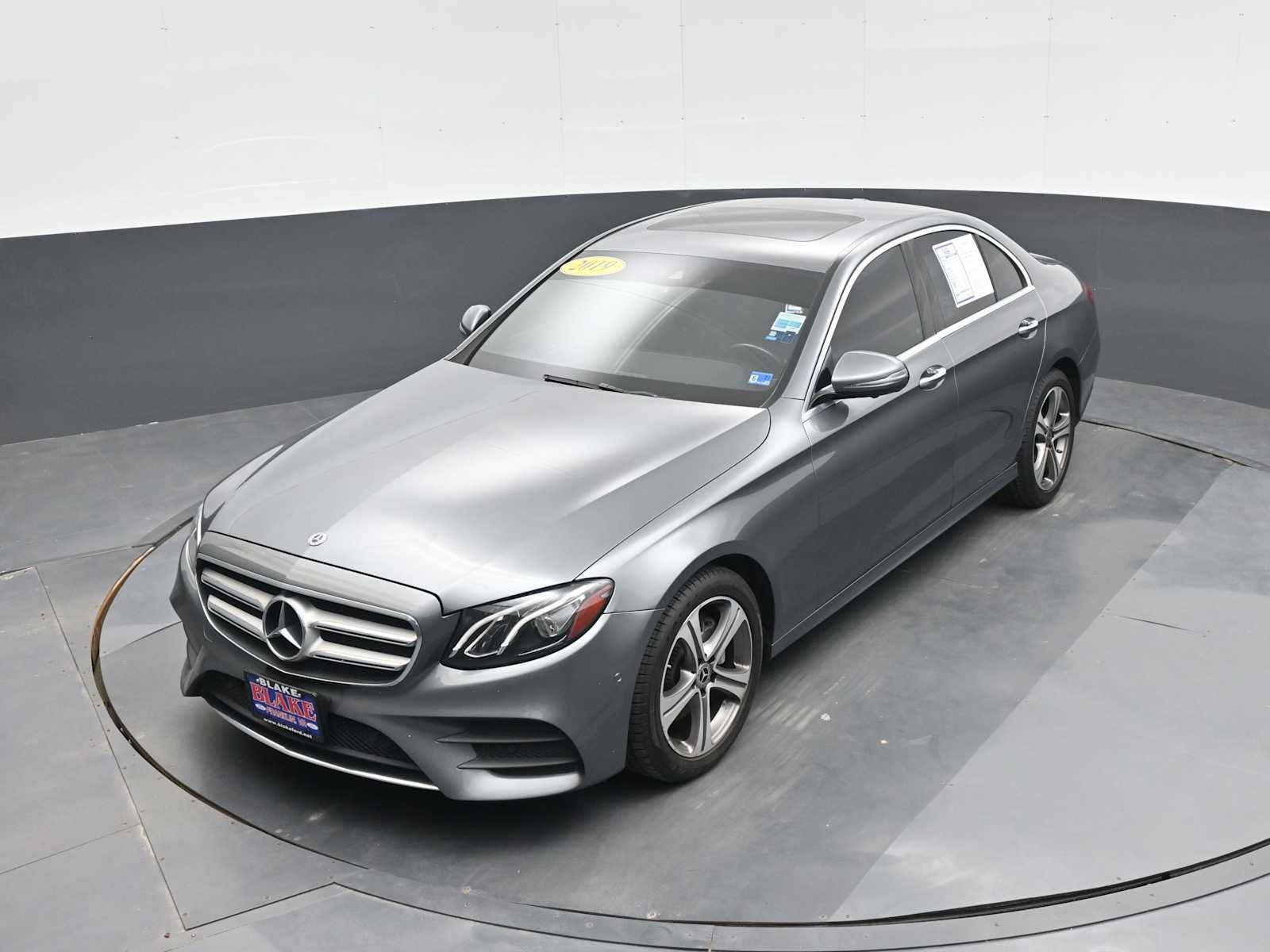 2019 Mercedes-Benz E 300 E 300