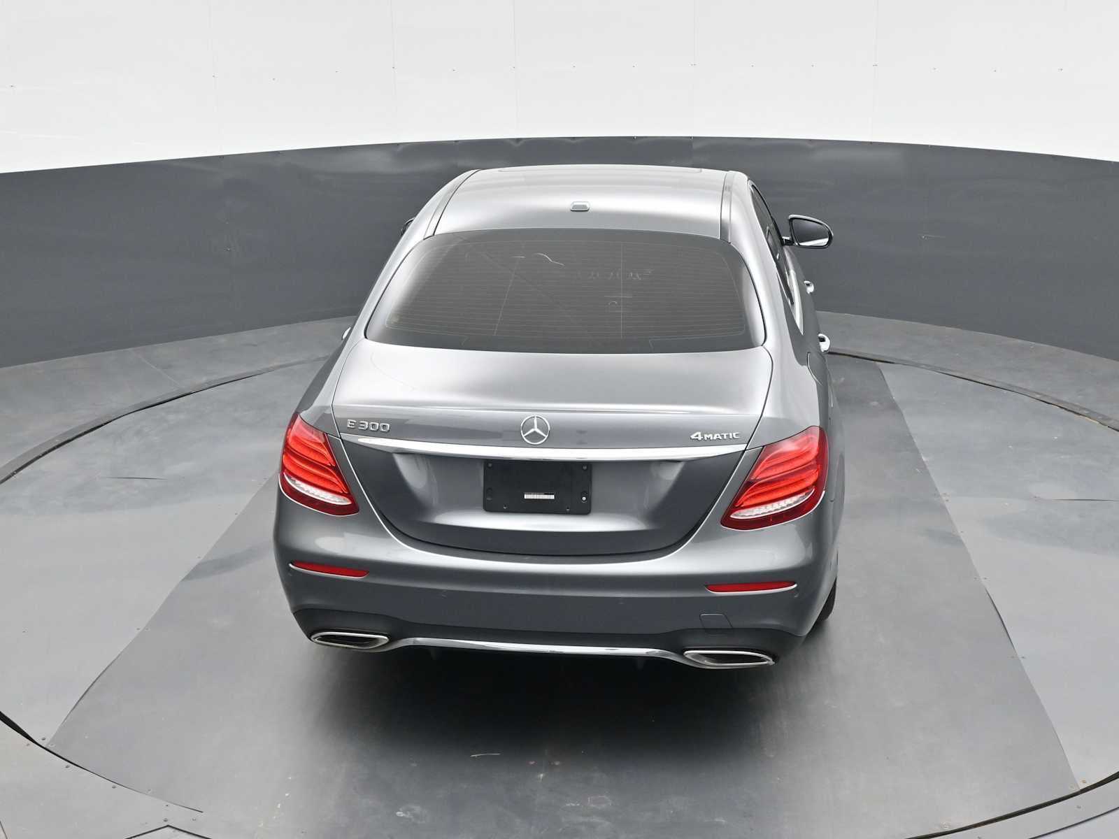 2019 Mercedes-Benz E 300 E 300