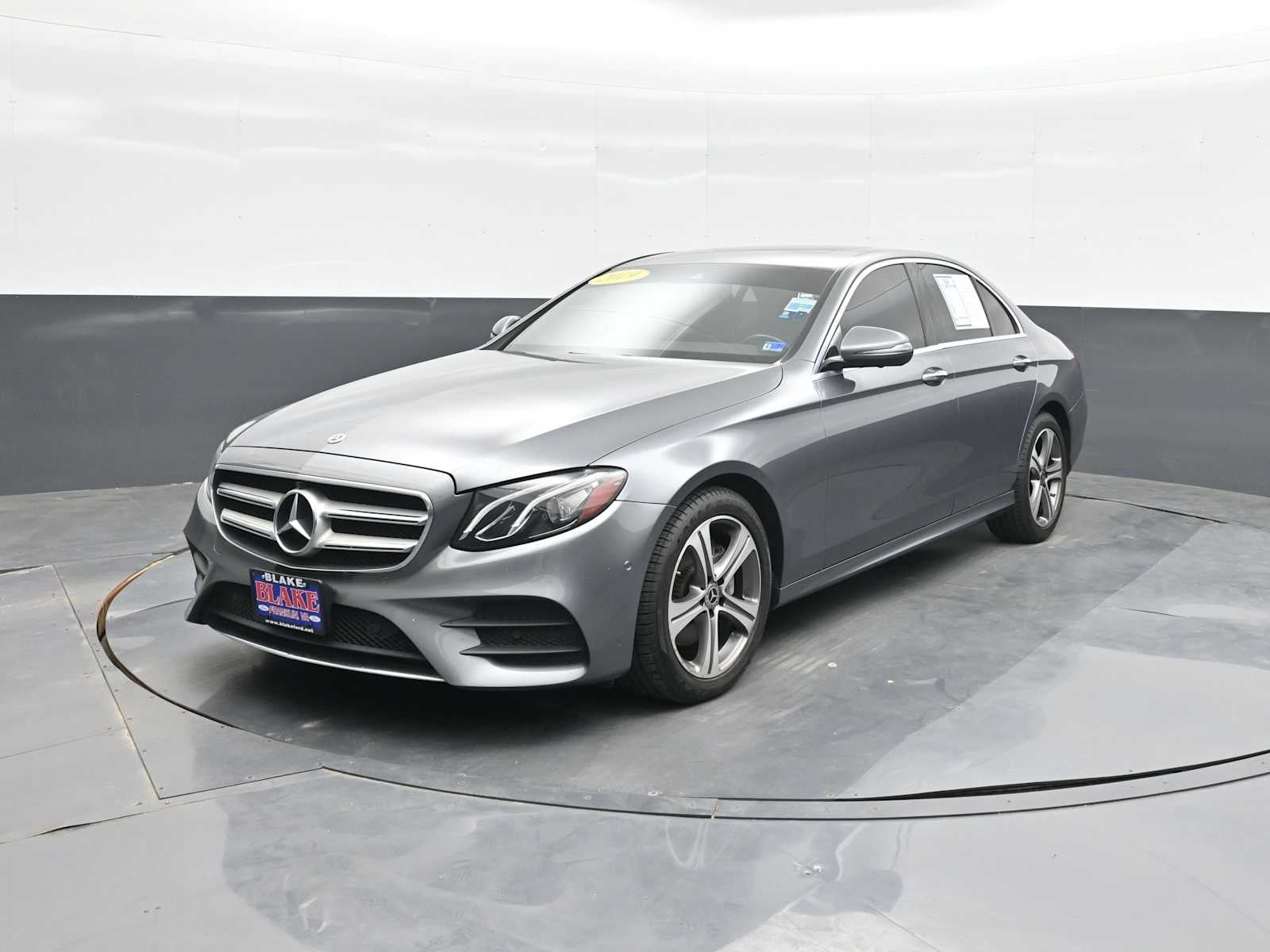 2019 Mercedes-Benz E 300 E 300