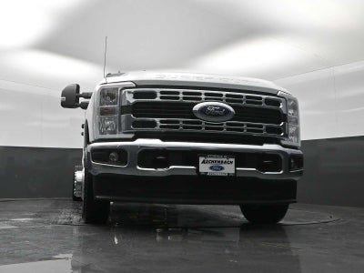 2026 Ford Super Duty F-350 DRW XL
