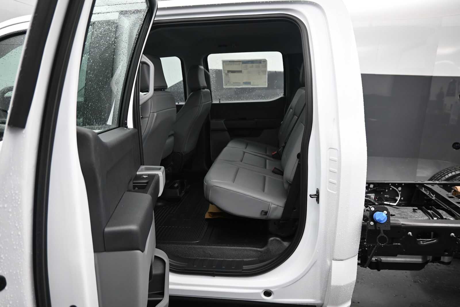 2026 Ford Super Duty F-350 DRW XL
